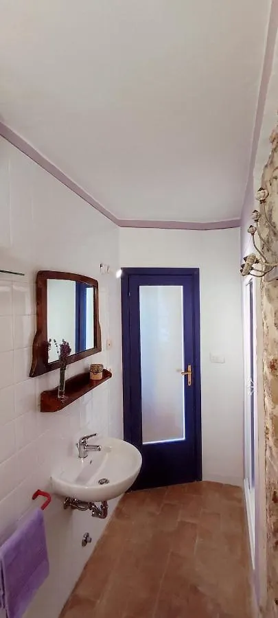 Isola Delle Api Hotel Bagni Di Petriolo Guest house